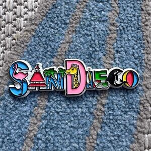 Vintage San Diego Attractions Colorful Letter Vinyl Rubber‎ Magnet